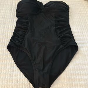 Old Navy Black shirred one piece swim bandeau top no straps very flattering EUC